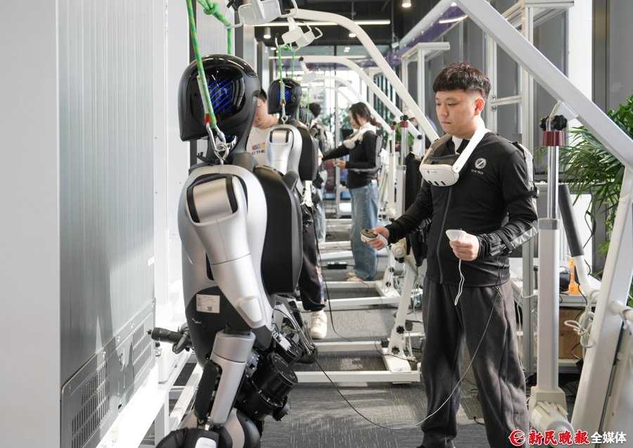 Xangai inaugura centro para treinar robôs humanoides e acelera corrida tecnológica